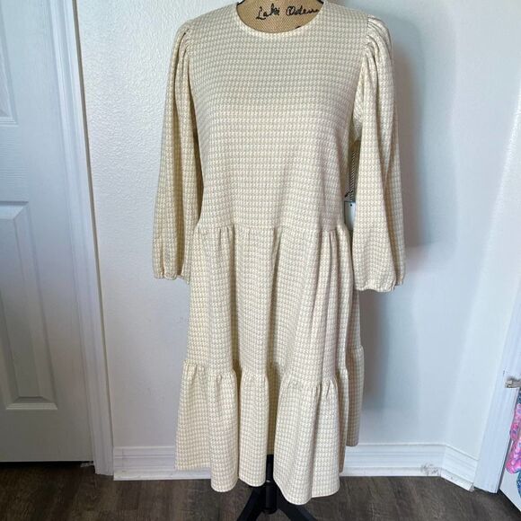 Draper James RSVP Tiered Skater Dress-XXL - Picture 3 of 8